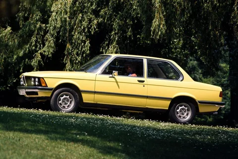 BMW 3-Series 315 1981 view 3