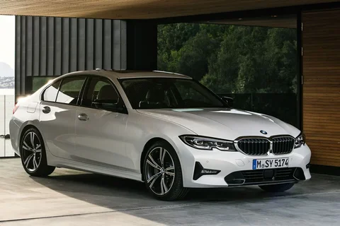 BMW 3er 320e 2021 view 8