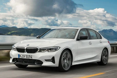 BMW 3er 320e 2021 view 11