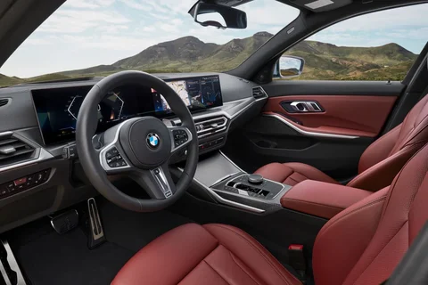 BMW 3er 330i 2022 view 6