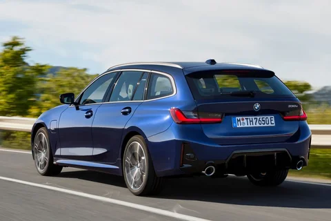 BMW 3er 318d Touring 2022 view 11