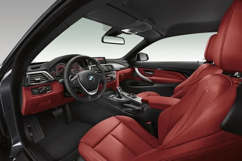 BMW 4er 420i Coupé 2016 view 8