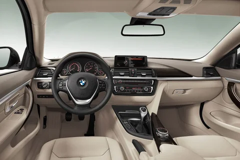 BMW 4er 420i Coupé 2016 view 10
