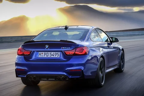 BMW 4-Series M4 CS Coupé 2017 view 3
