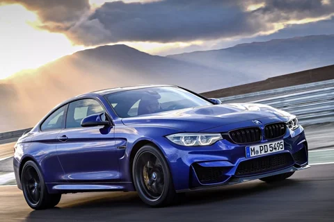 BMW 4-Series M4 CS Coupé 2017 view 4