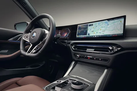 BMW 4er 430d Cabrio 2024 view 8