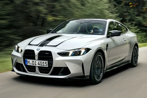 BMW 4er M4 CS Coupé 2024 view 3
