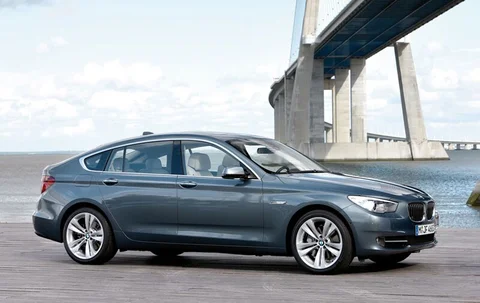 BMW Σειρά 5 GT 520d Gran Turismo 2012 view 3