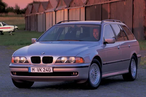 BMW 5-serie 520d touring 2000 view 3