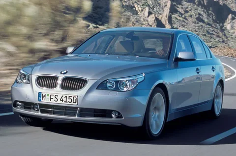BMW 5-Series 520i 2003 view 5