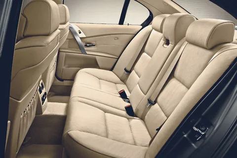 BMW 5-Series 520i 2003 view 11