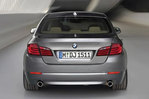 BMW 5er 528i 2010 view 6