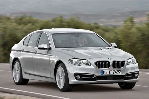 BMW Serie 5 535d 2013 view 4
