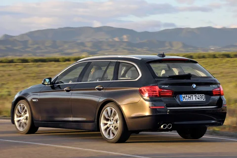 BMW Řada 5 535d Touring 2013 view 7