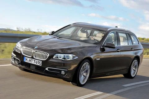 BMW Řada 5 535d Touring 2013 view 8