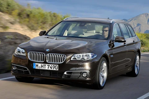 BMW Řada 5 535d Touring 2013 view 12
