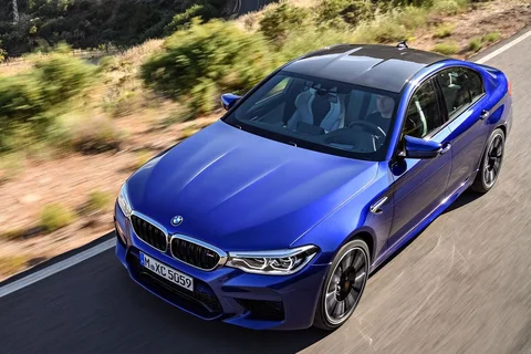 BMW 5er M5 2017 view 12