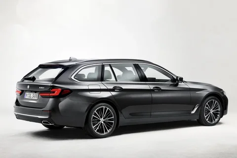BMW 5er 520d Touring 2020 view 4