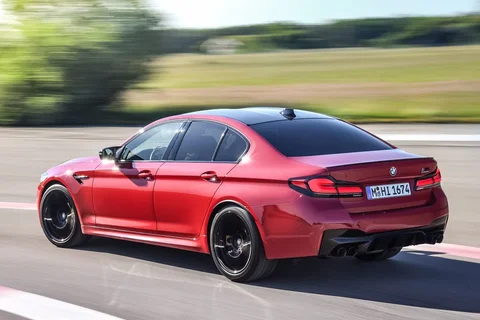 BMW 5er M5 CS 2021 view 3