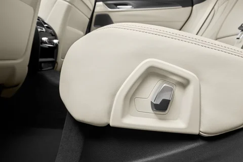 BMW 6er GT 620d Gran Turismo 2020 view 6