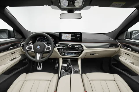 BMW 6er GT 620d Gran Turismo 2020 view 10