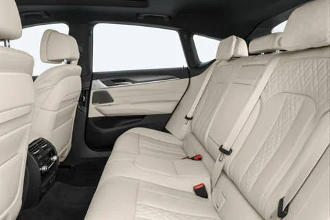 BMW 6er GT 620d Gran Turismo 2020 view 12