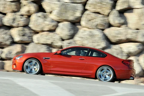 BMW 6er M6 Coupé 2012 view 12