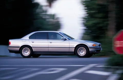 BMW 7-Series 740i Executive 1998 view 5