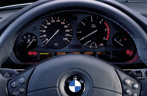 BMW 7-Series 740i Executive 1998 view 7