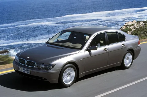 BMW 7-Series 735i Executive 2001 view 2