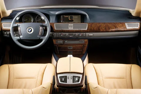 BMW 7-Series 735i Executive 2001 view 8