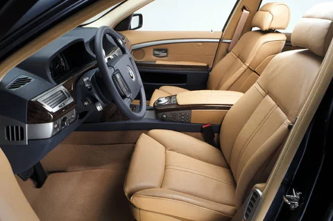 BMW 7-Series 735i Executive 2001 view 10