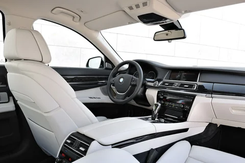 BMW 7-Series 750i High Executive 2012 view 8