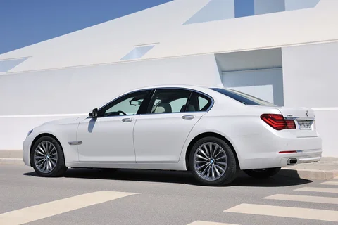 BMW 7-Series 750i High Executive 2012 view 10