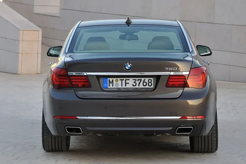 BMW 7-Series 750i High Executive 2012 view 11