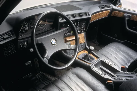 BMW 7-as sorozat 728i 1982 view 3