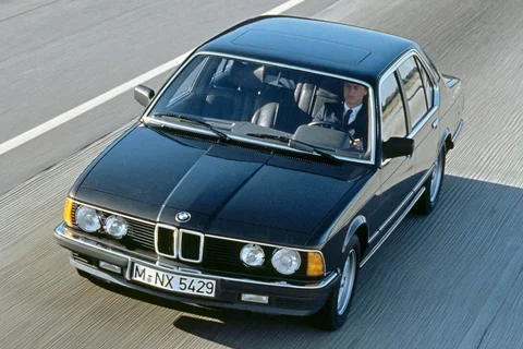 BMW 7-as sorozat 728i 1982 view 5
