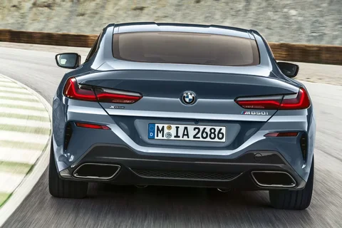 BMW 8-Series M8 Coupé 2019 view 6