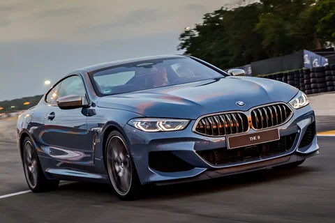 BMW 8-Series M8 Coupé 2019 view 7