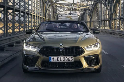 BMW 8er 840i Cabrio 2022 view 12