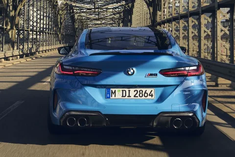 BMW Řada 8 M8 Coupé 2022 view 5