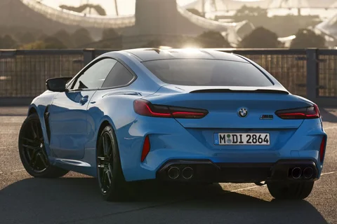 BMW Řada 8 M8 Coupé 2022 view 6