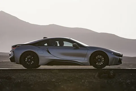 BMW i8 Coupé 2018 view 2