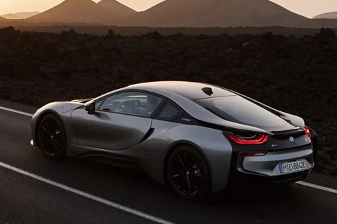 BMW i8 Coupé 2018 view 4