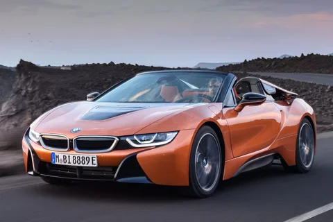 BMW i8 Roadster 2018 view 6