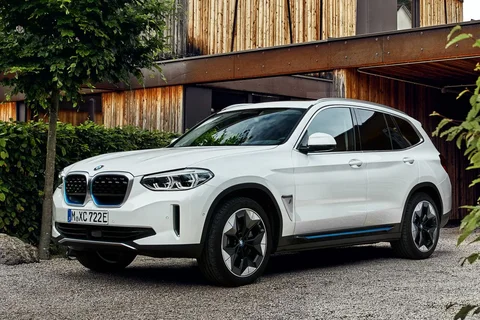 BMW iX3 Executive 2020 view 8