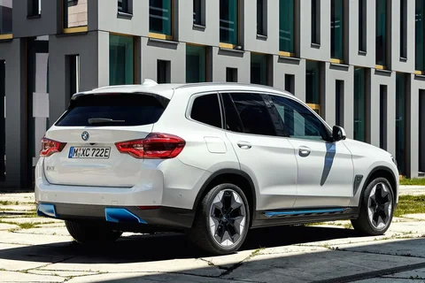 BMW iX3 Executive 2020 view 11