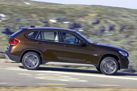 BMW X1 xDrive20i 2011 view 7