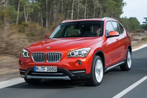 BMW X1 xDrive28i 2012 view 3