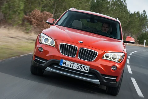 BMW X1 xDrive28i 2012 view 5